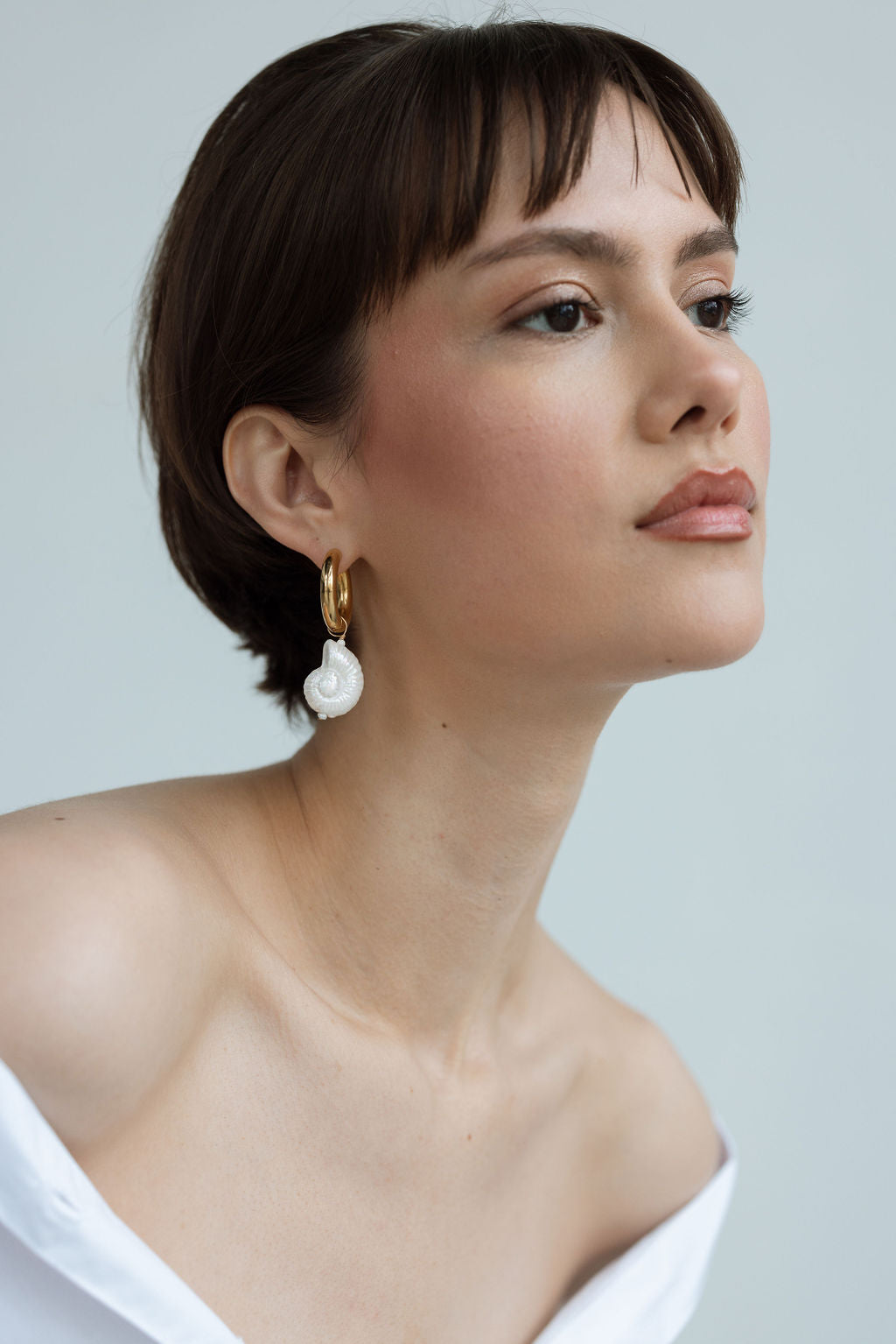 Maddie shell hoop earrings