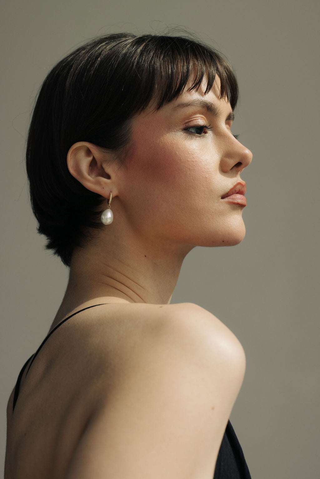 Créoles Emma nacres roses ou blanches