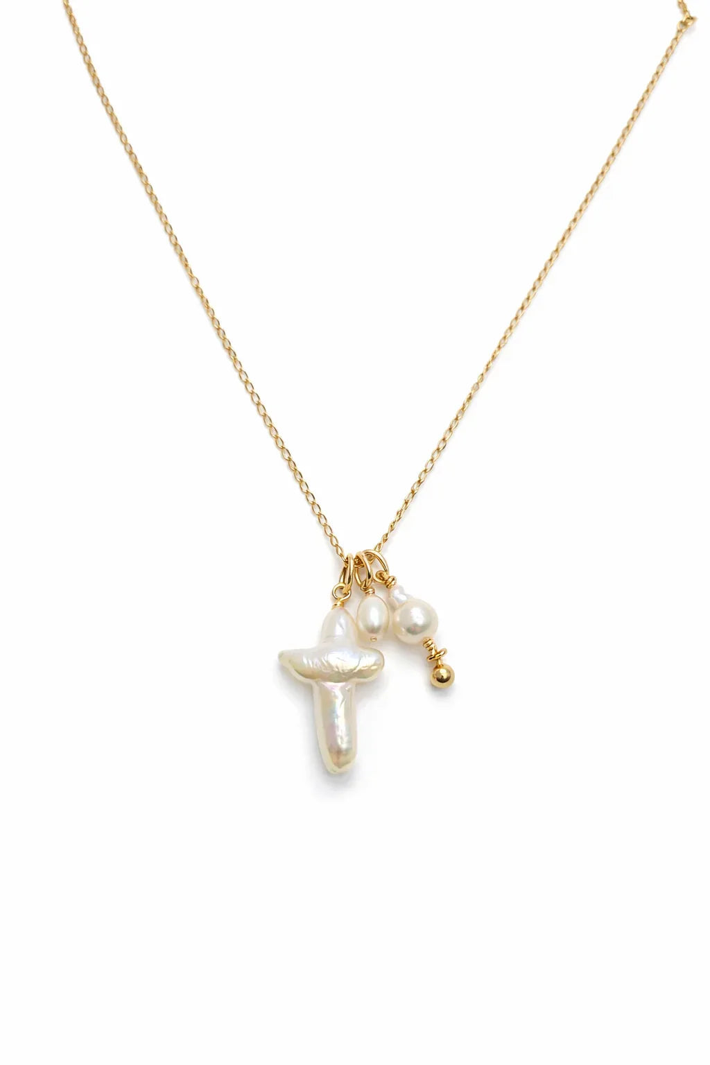 Collier Avril croix