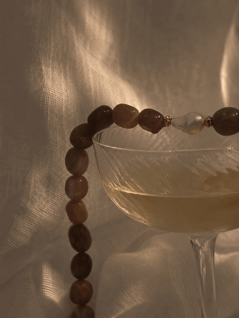 Collier Béa en pierre de Soleil et perle