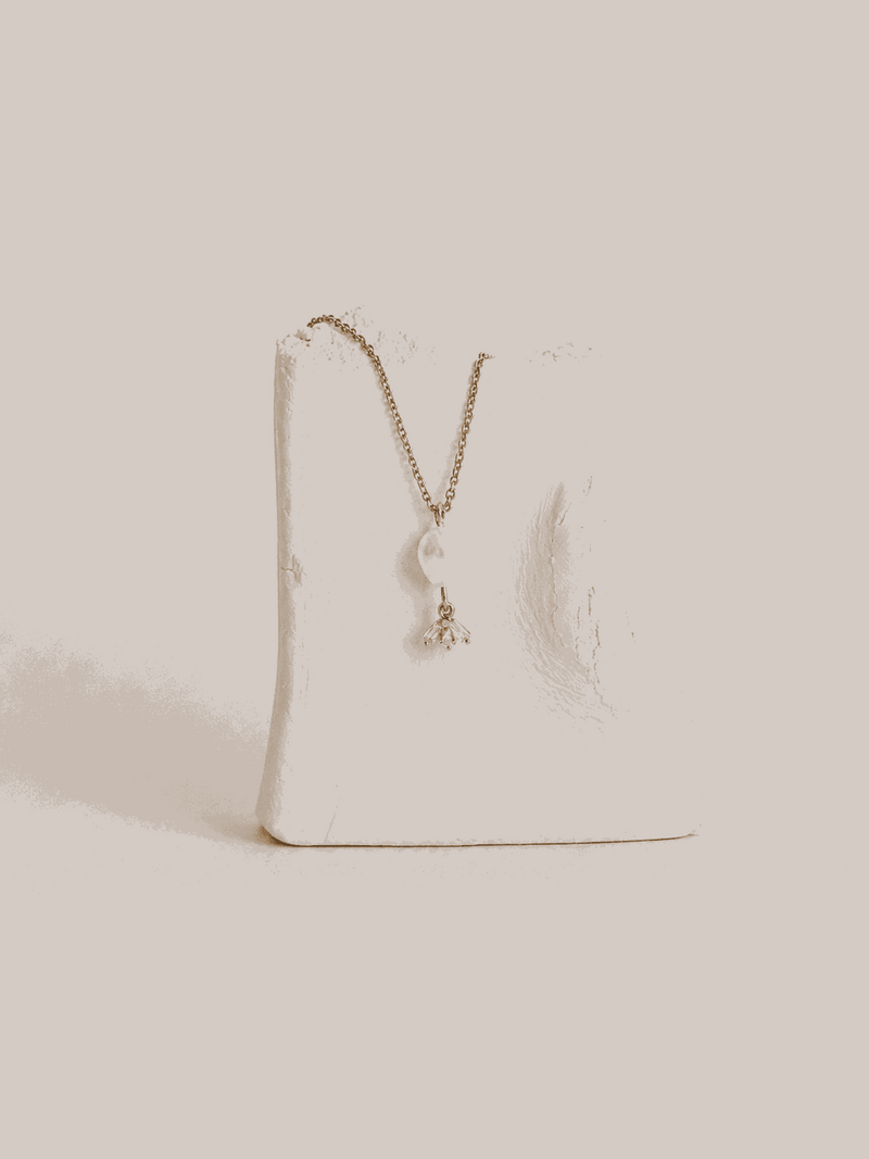 Collier fin France en perles et Swarovski