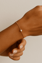 Joli bracelet avec une perle de culture 