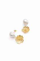 Boucles d'oreilles Aya fleur - Plaqué or & perle de culture baroque
