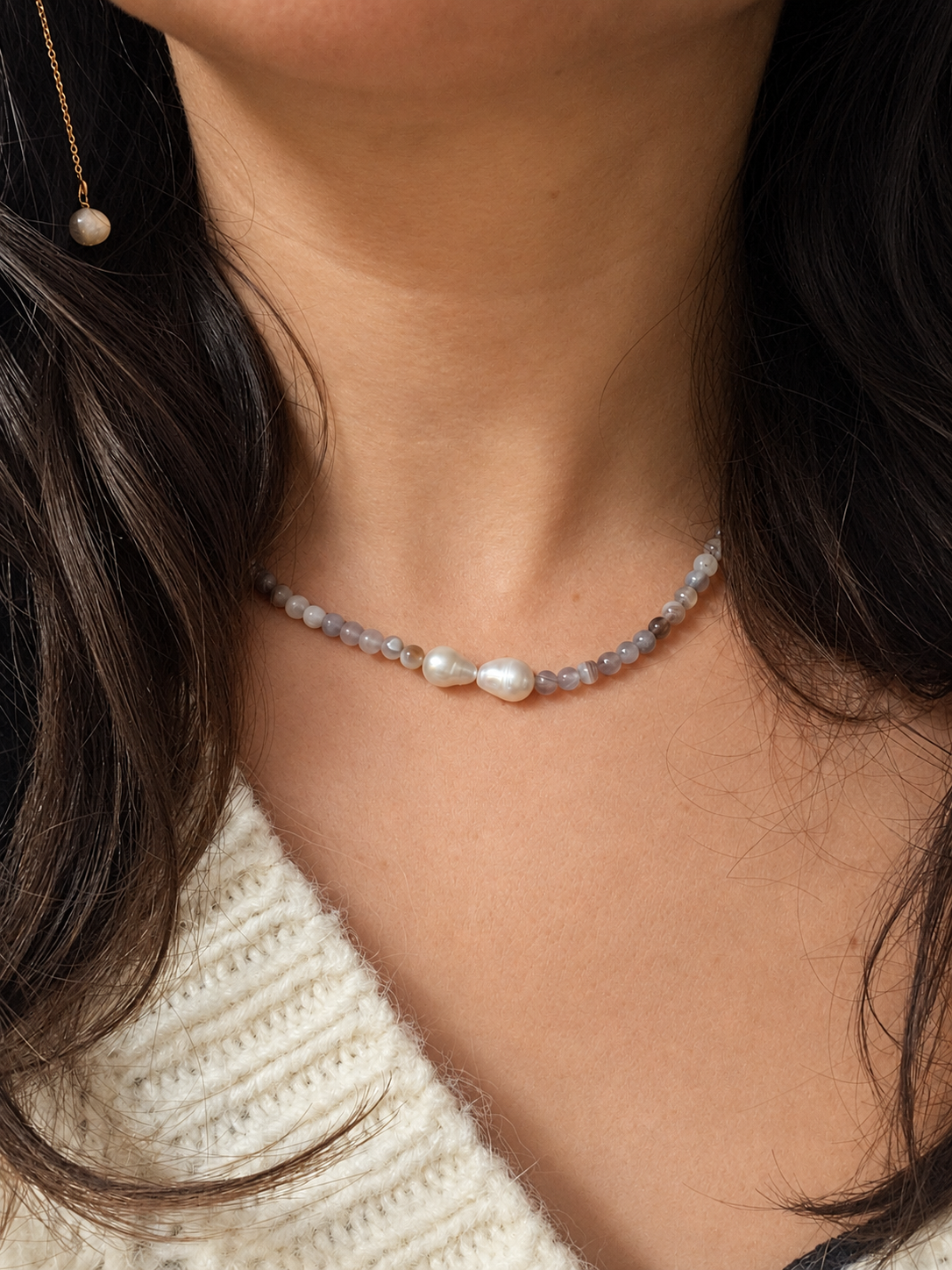 Collier perles et pierres