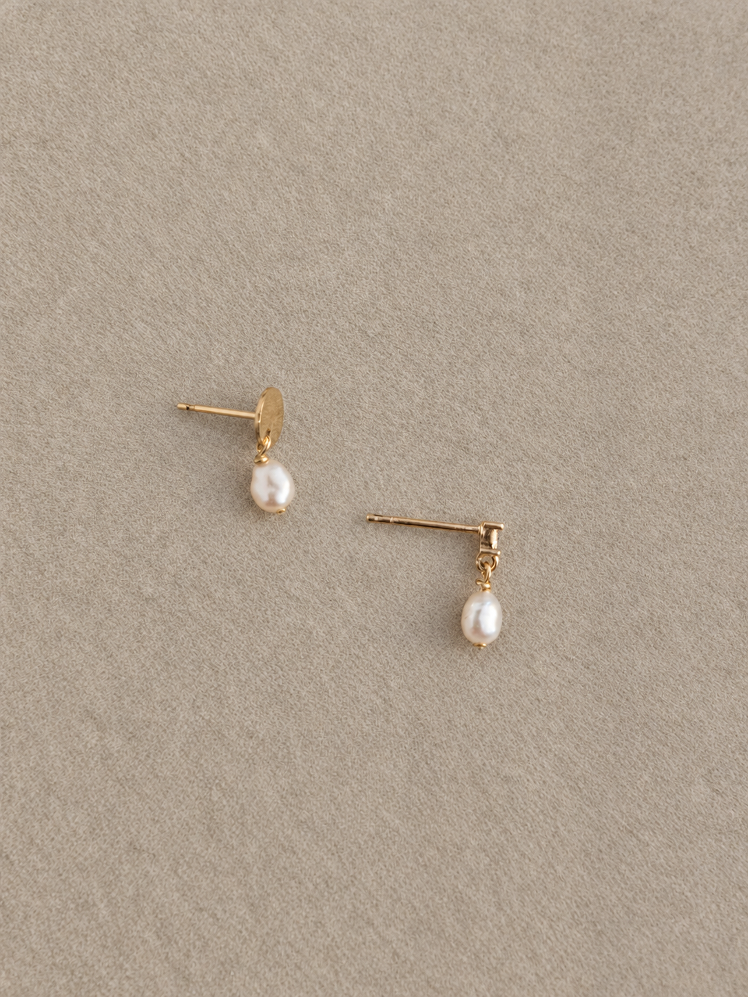 Mini boucles d'oreilles en perles