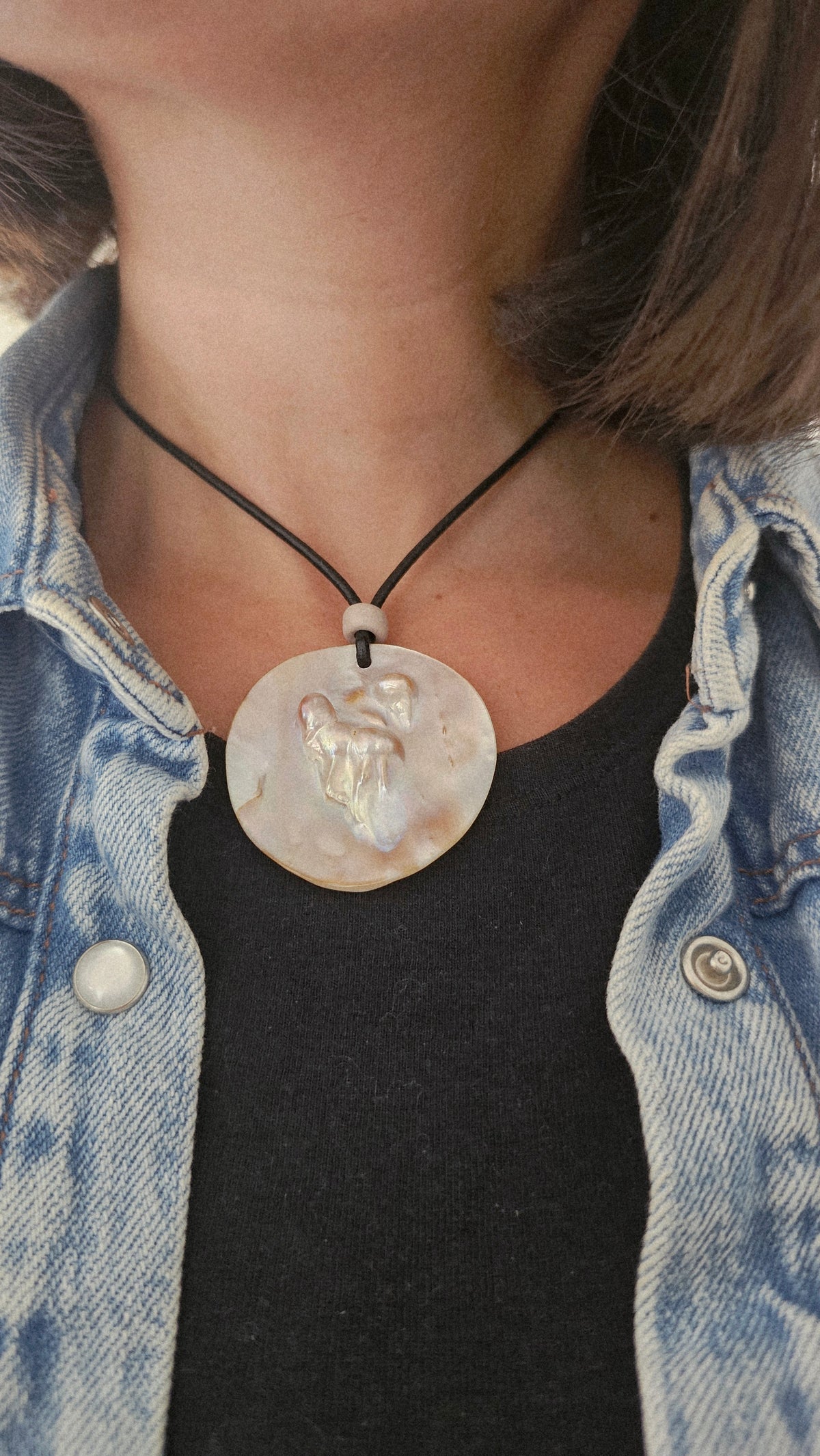 Collier cordon de cuir