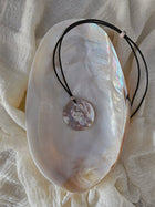 Collier cordon de cuir