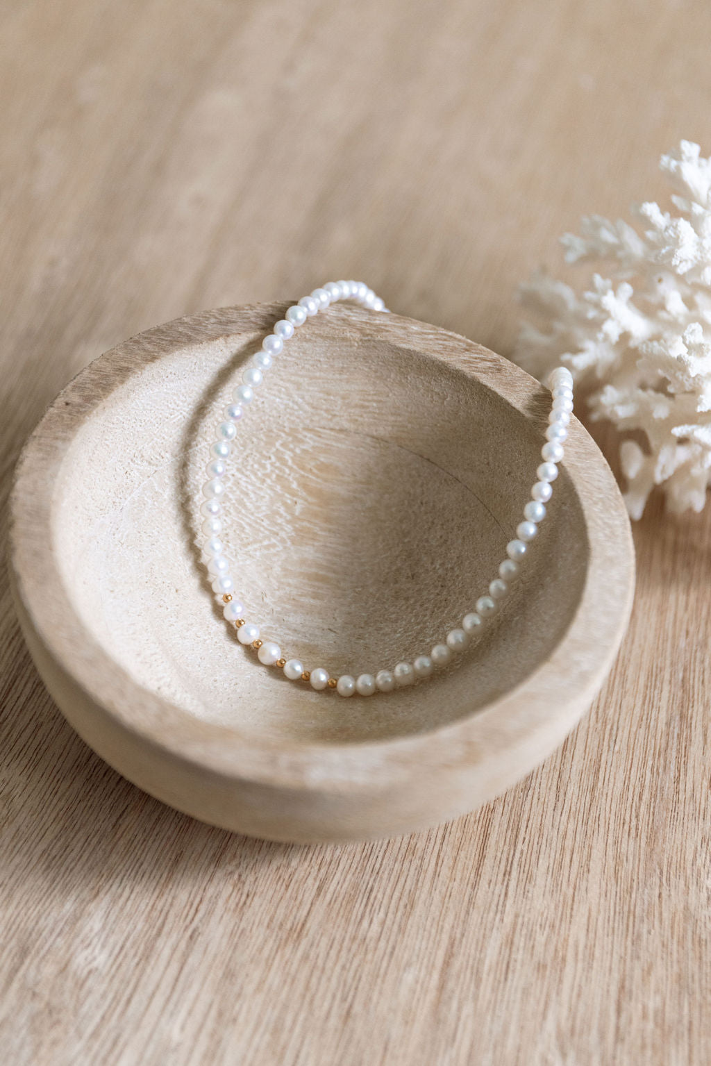 Rise Pearl Necklace